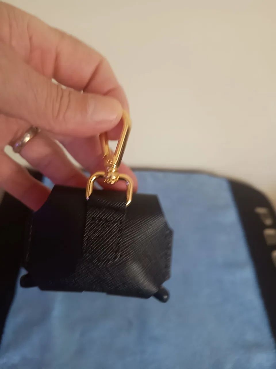Porta Airpods e Chaves em Couro Preto  - Foto 5