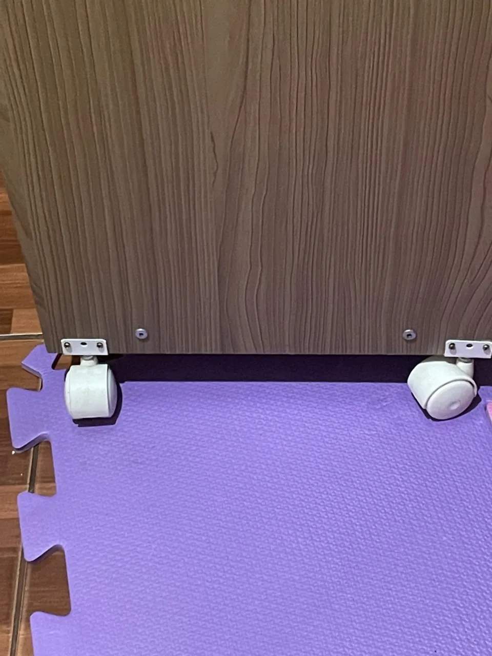 Cama com Rodinhas - Ideal para facilitar a organização!