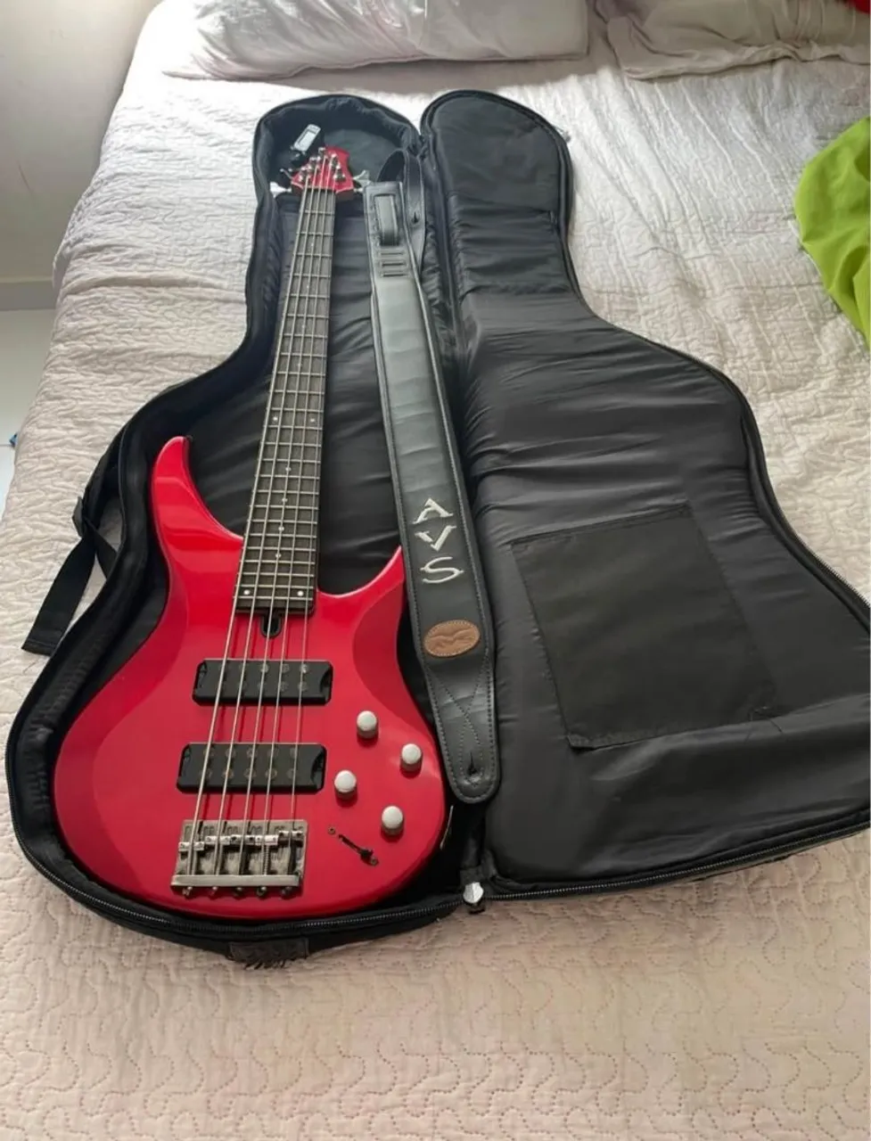 Baixo Yamaha trbx
