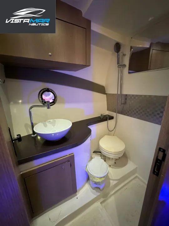 Lancha Royal Mariner 30 pés 2018 - Foto 14