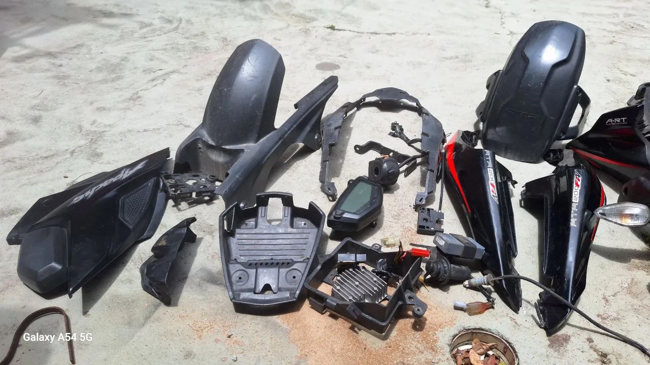 Peças de moto apache 200cc 4.000 - Foto 6