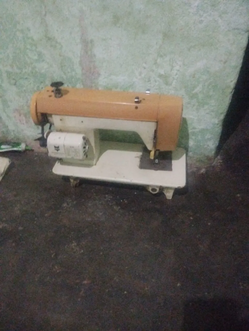 Máquina de costura ?