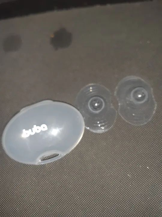 2 protetores de silicone com caixinha 10,00