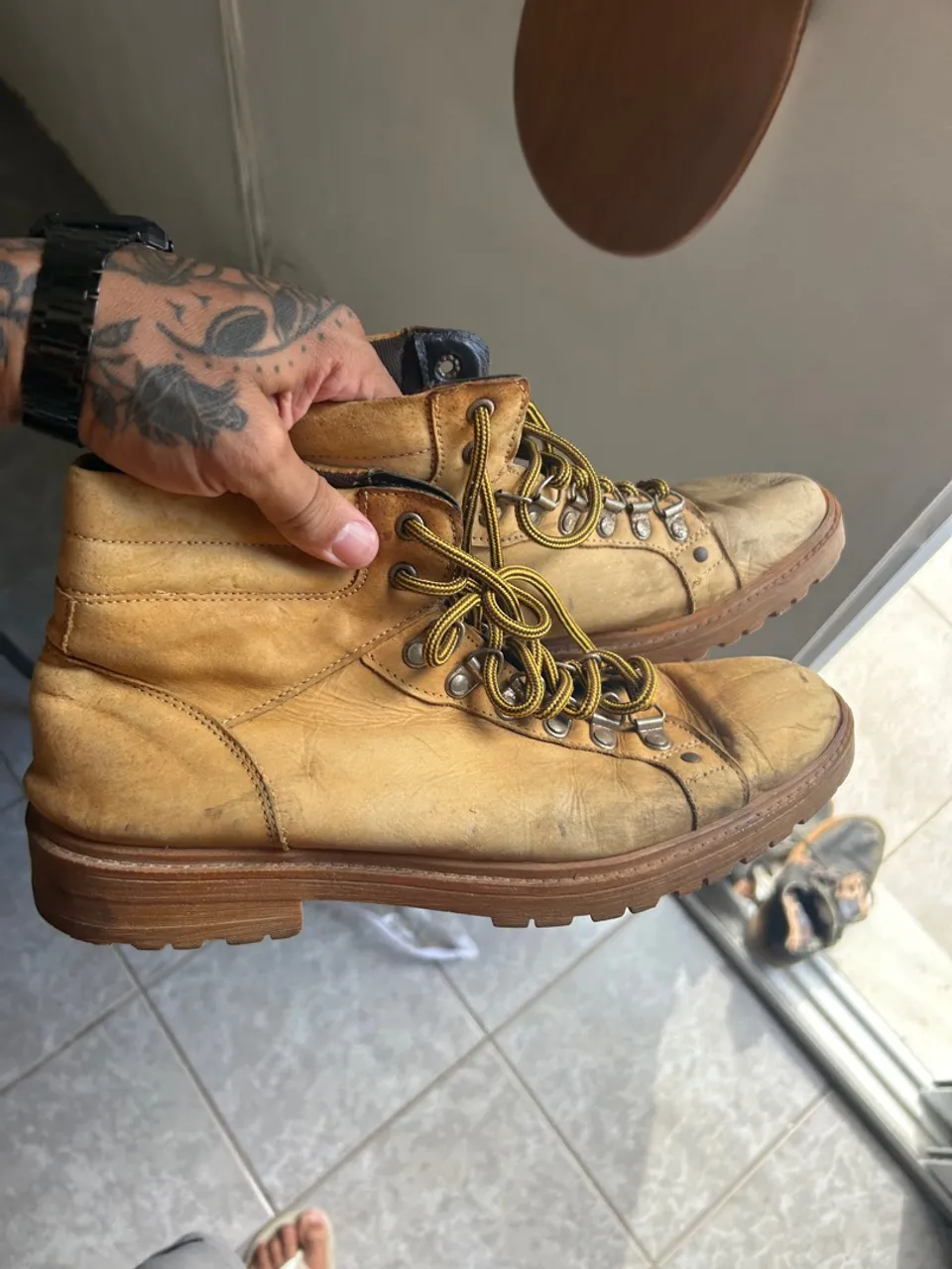 2 botas