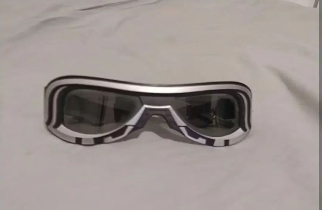 Óculos 3d colecional- Star Wars- Kylo Ren- Cinemark
