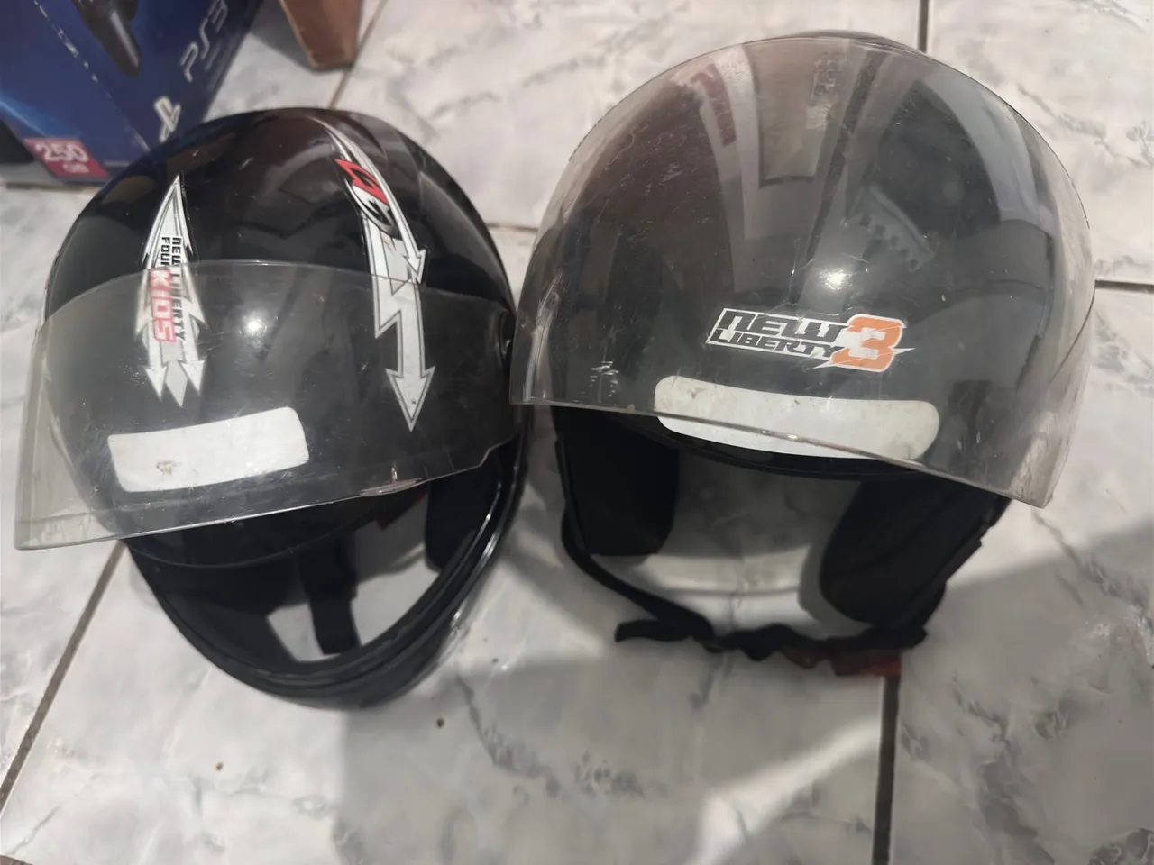Capacete