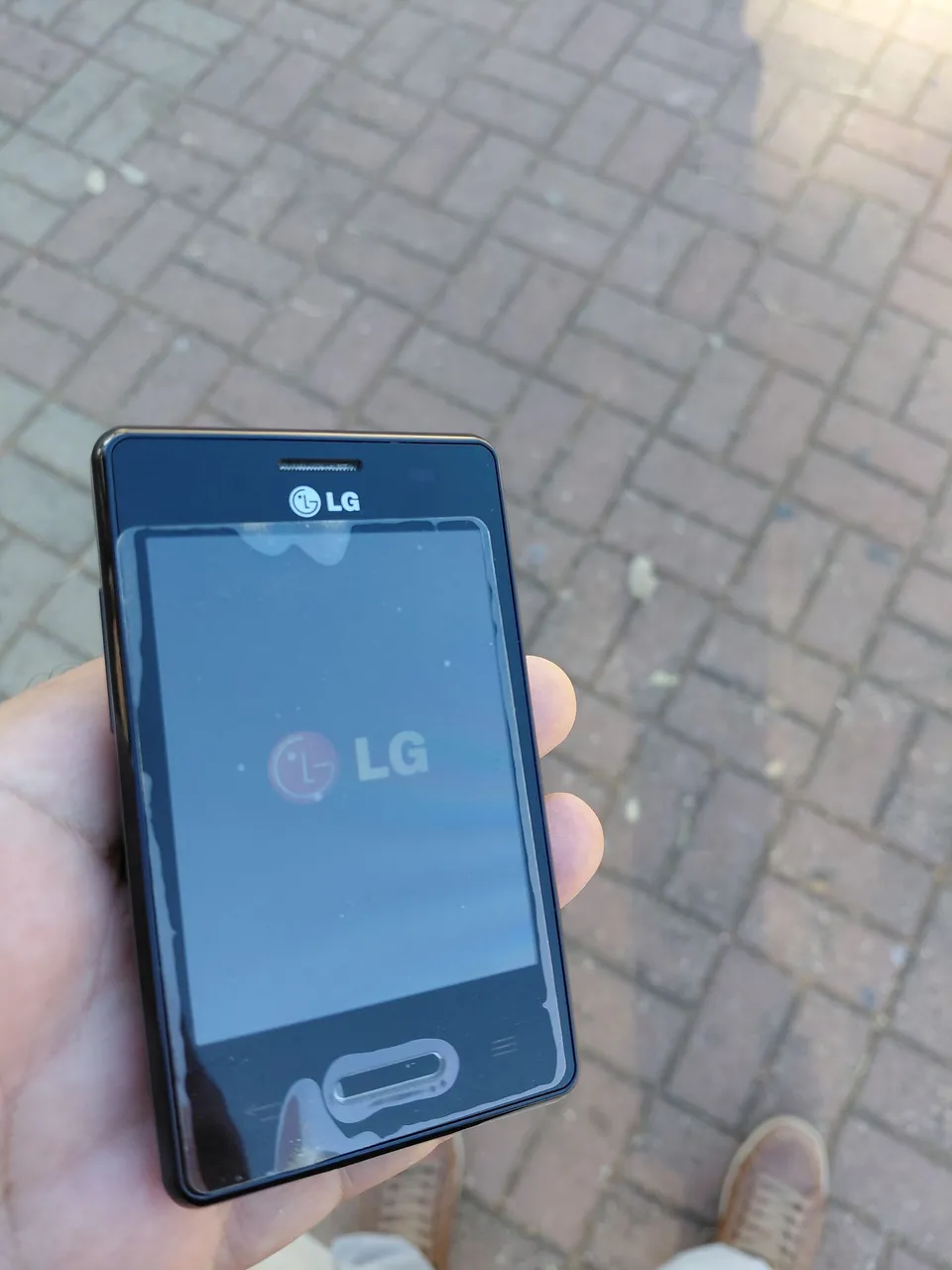 LG celular vintage de 2010