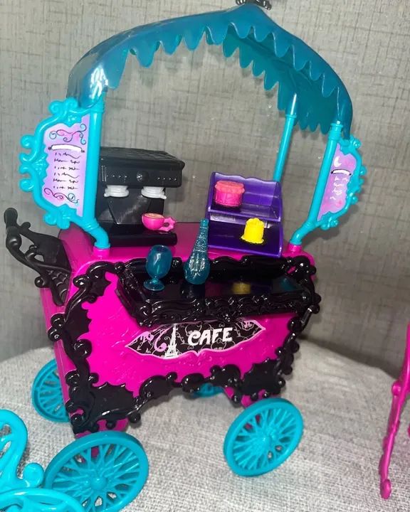 Cafeteria Scaris Monster High  - Foto 2