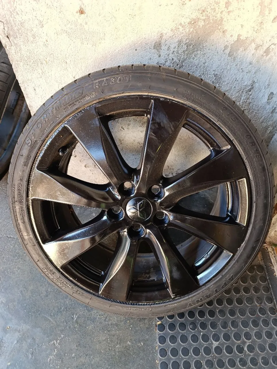 Aro Mitsubishi Lancer