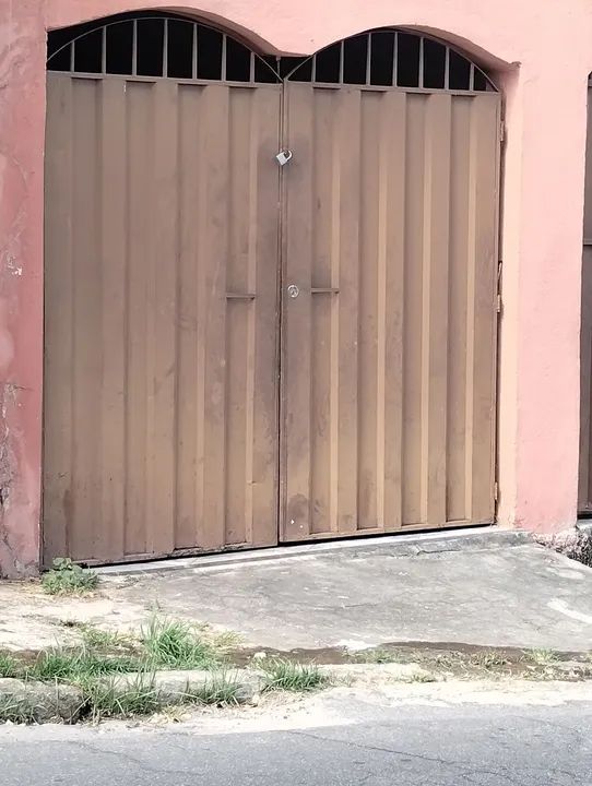 Portão de garagem em ótimo estado!