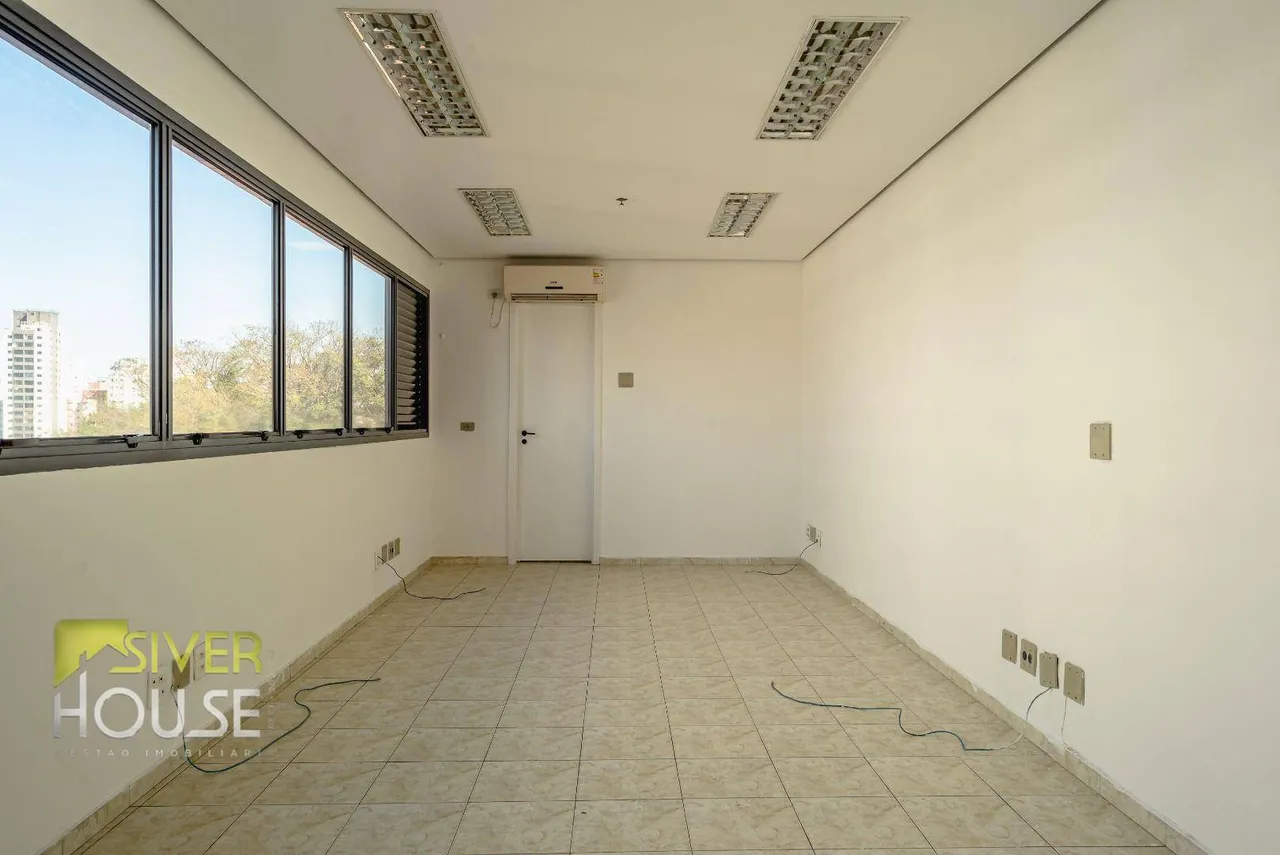 SALA PARA VENDA OU LOCAÇÃO NO METRÔ SÃO JUDAS