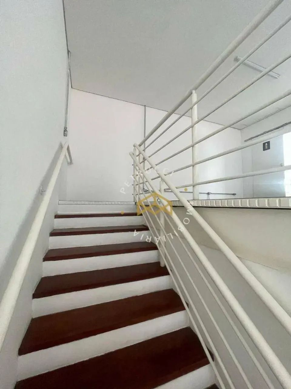 EXCELENTE SALÃO COMERCIAL NO CAMBUÍ PARA ALUGAR - Foto 9