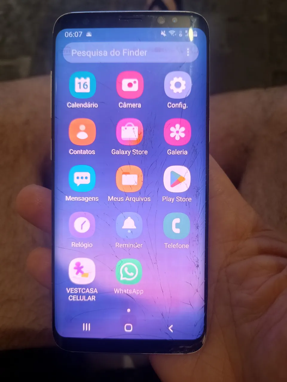 S8 em perfeito funcionamento/ tela trincada
