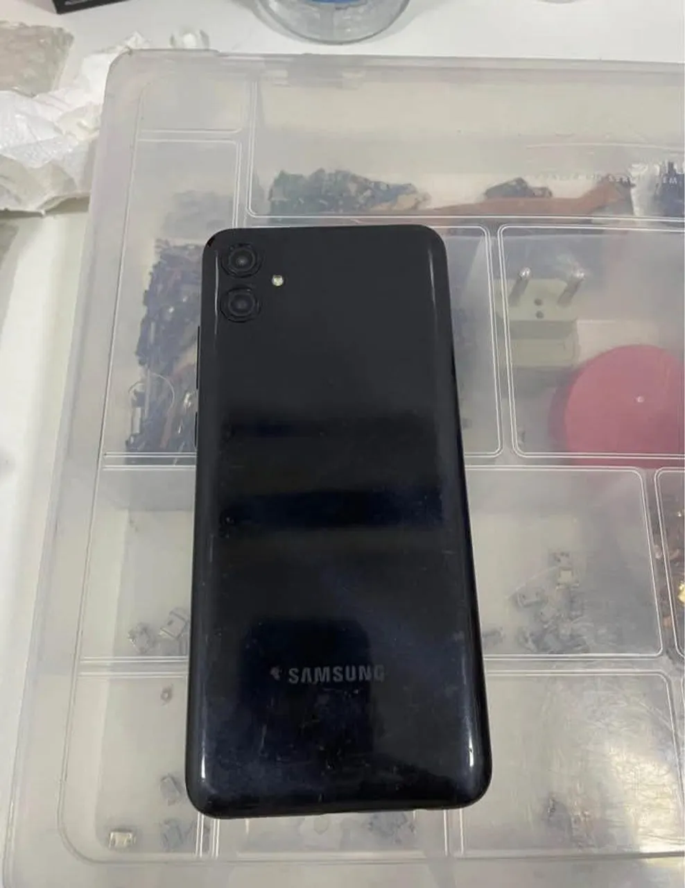 A04E 64GB todo perfeito em bom estado já vai com película aplicada + carregador