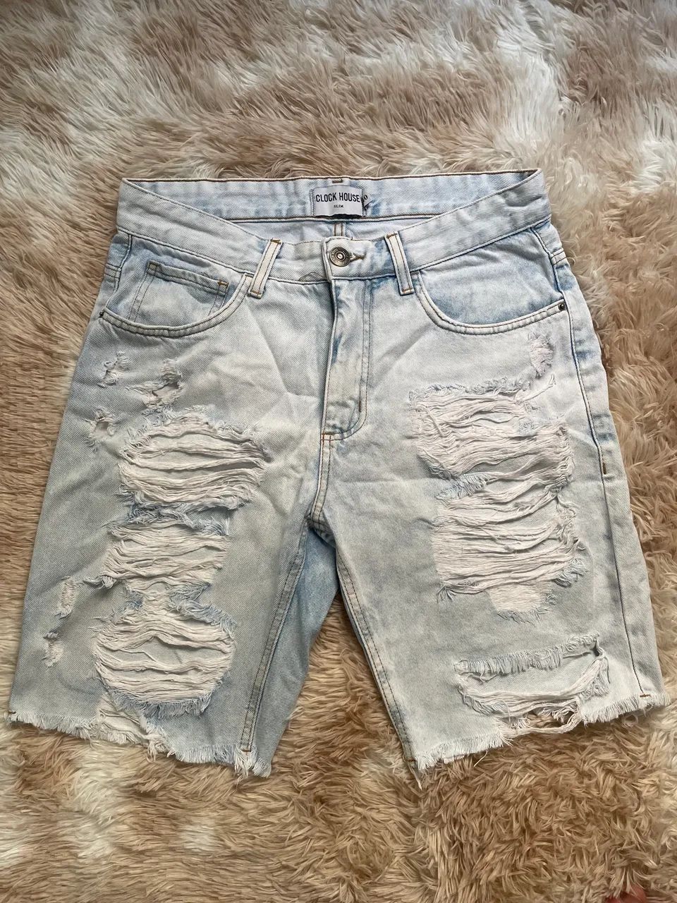 Bermudas destroyed slim 
