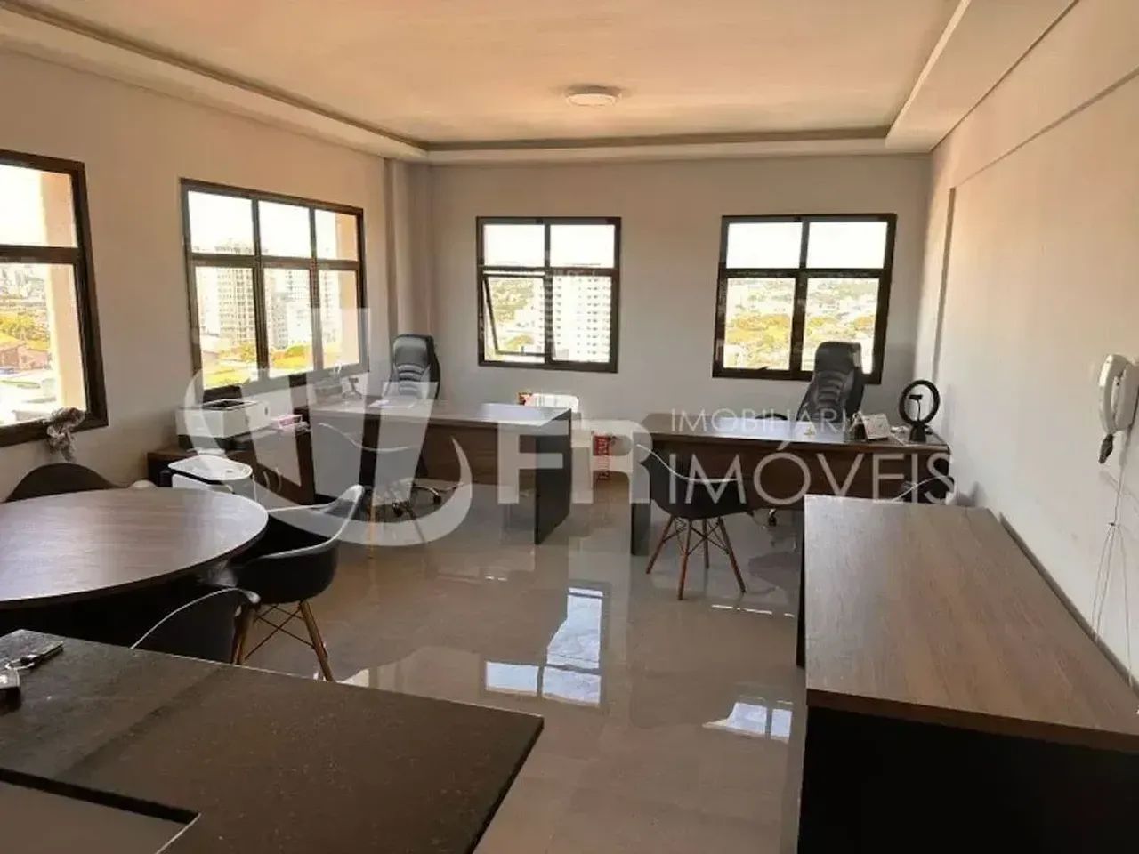 Sala Comercial à venda, Vila Lucy, Sorocaba - SA0013. - Foto 2