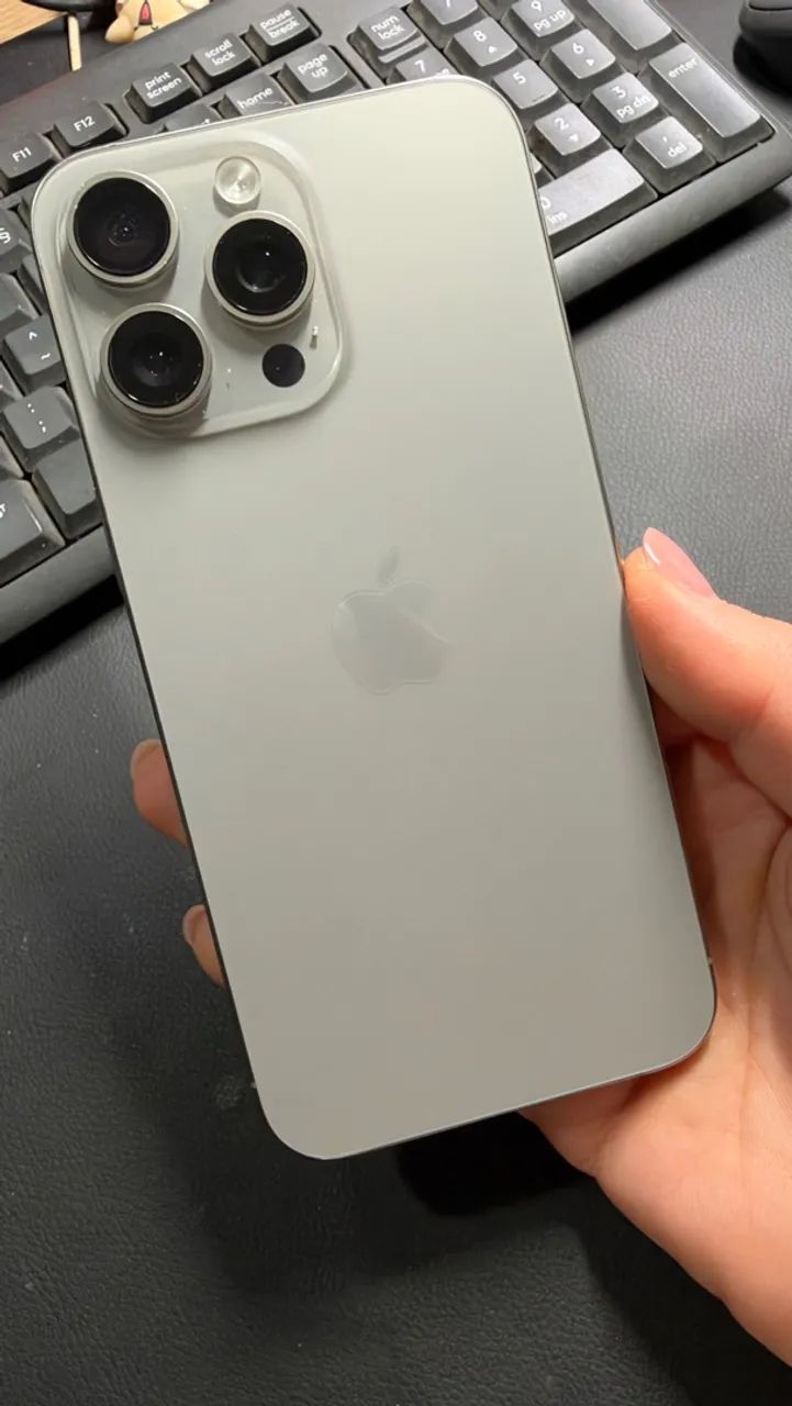 iPhone 15 Pro Max - 256gb - Foto 2