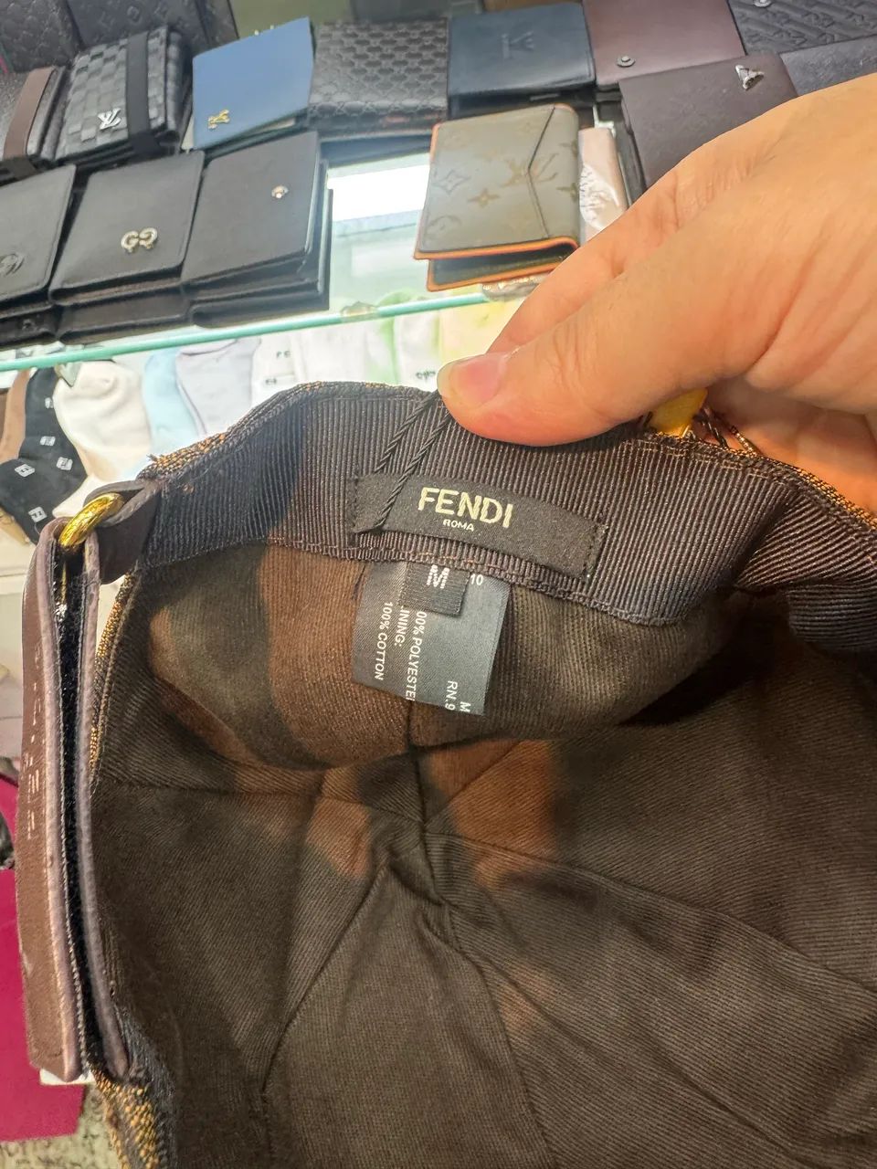 Boné estampado marrom fendi clássico italiano  - Foto 2