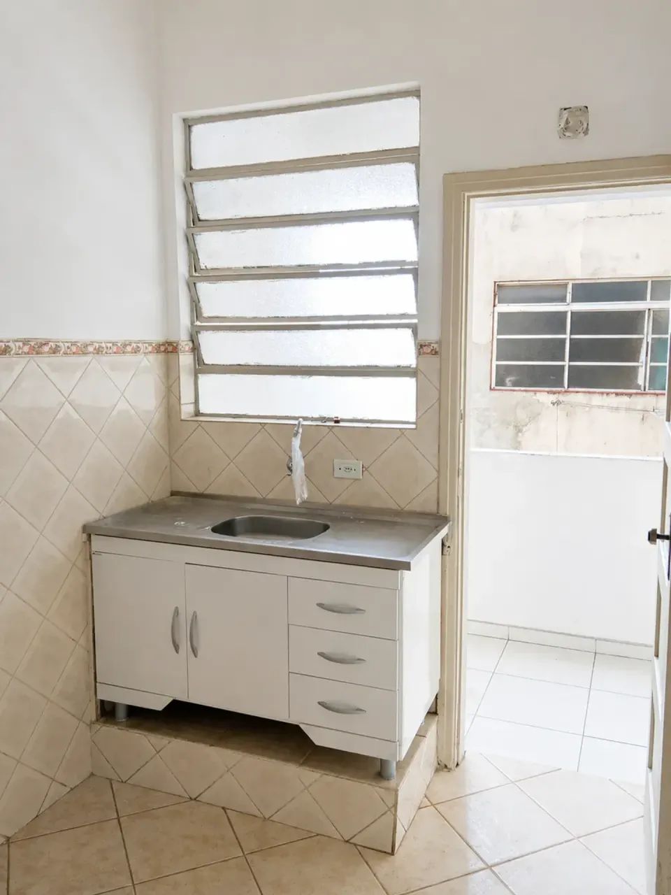 Apt ao lado do metro Tiradentes, um quarto com varanda - Foto 5