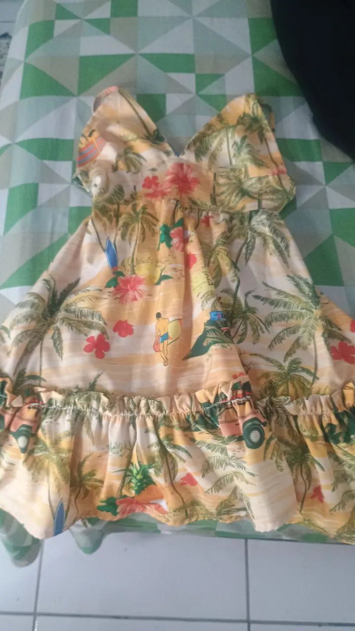 LOTE TODO MACAQUINHO E VESTIDOS  - Foto 4