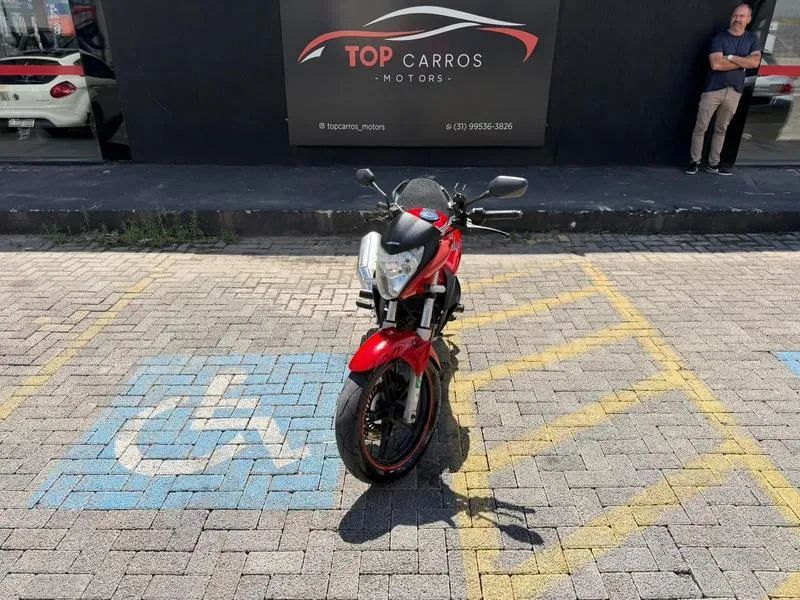 HONDA CB 300R 2012 - Foto 5