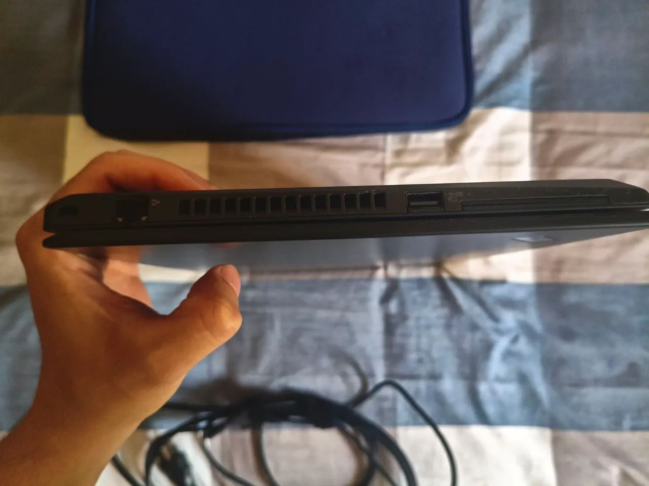 Lenovo Tinkpad T490 - Foto 3