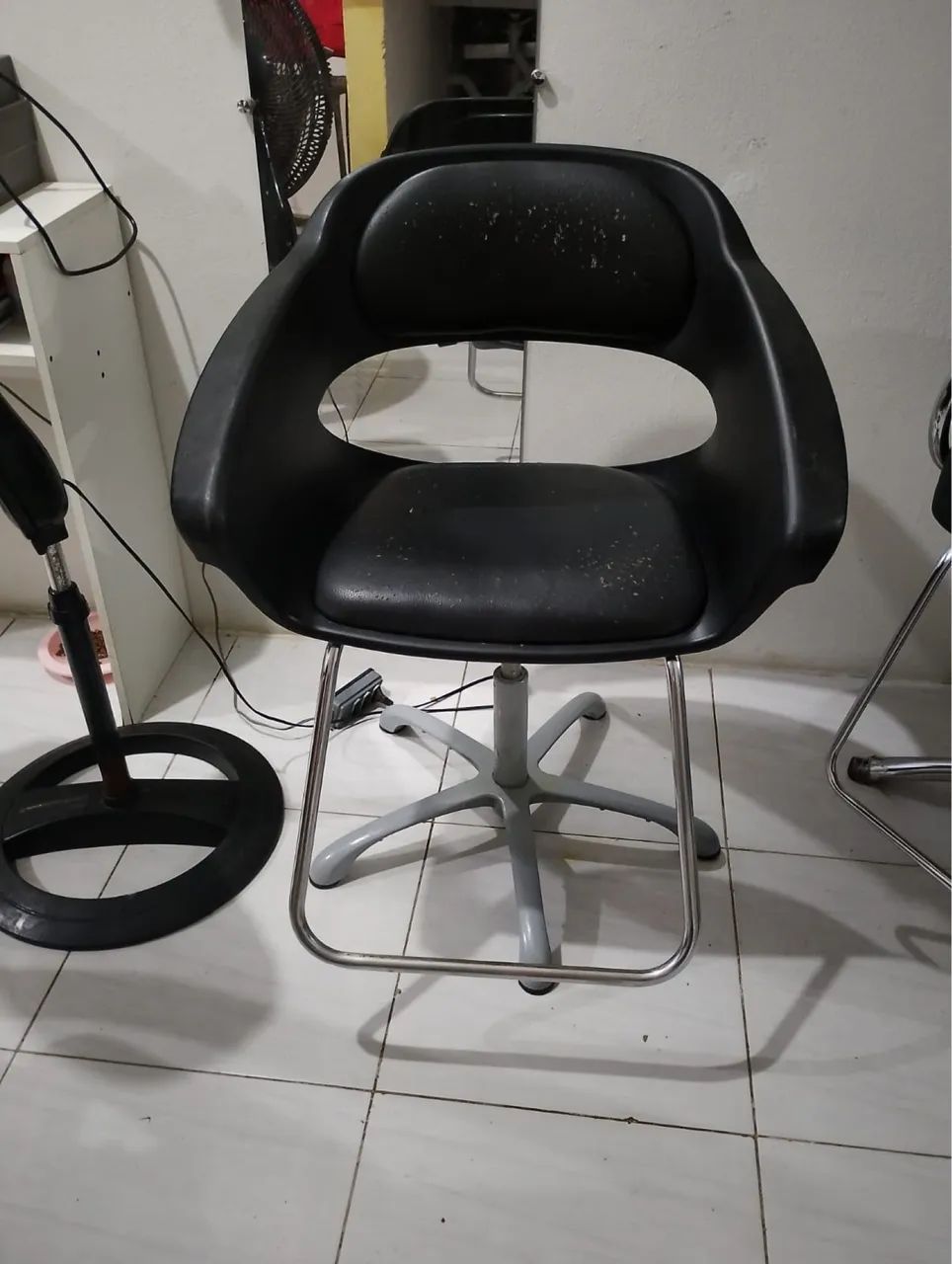 Cadeira de salão.