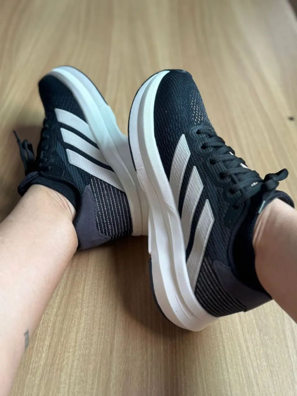 Tênis Adidas Femininos 34 ao 39 - Calçados Esportivos - Recanto