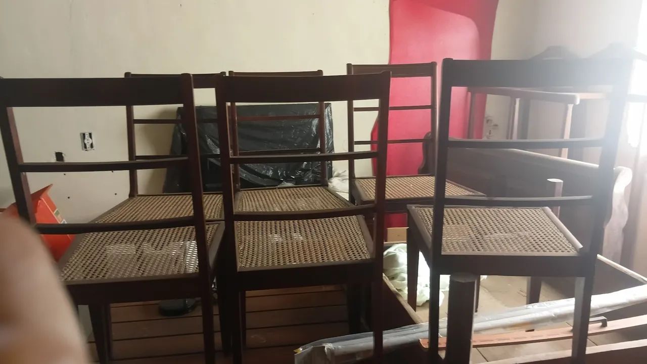 Vendo Conjunto Buffet & Mesa De Sala Com 6 Cadeiras Movéis ingleses  - Foto 4