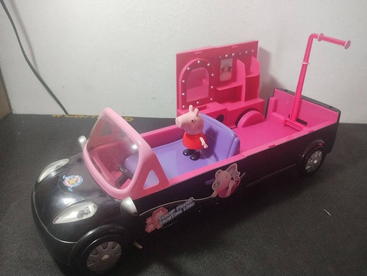 Pepa pig carro importado