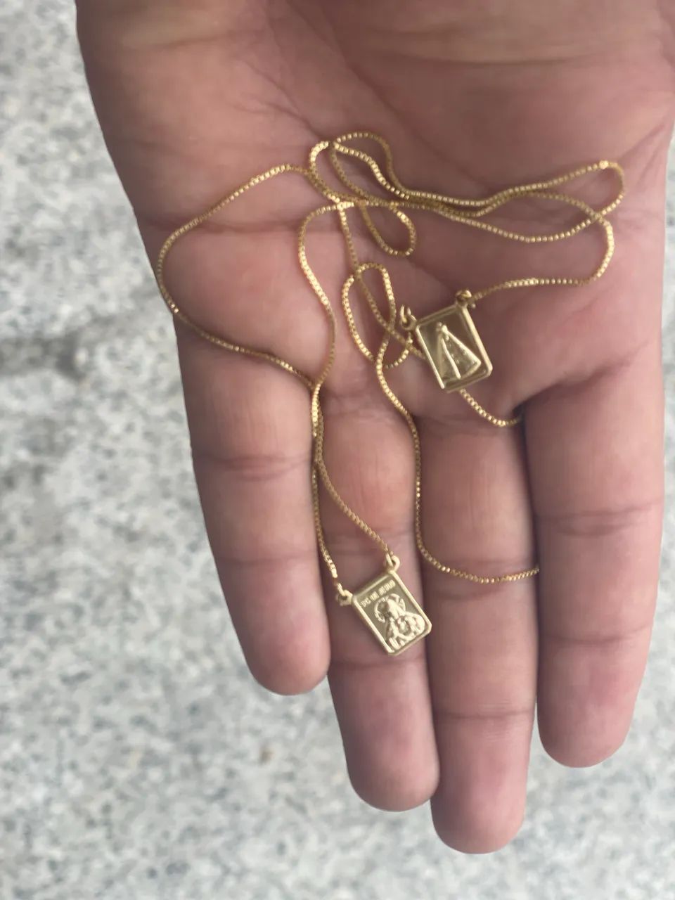 Escapulário banhado a ouro 18 k  - Foto 2