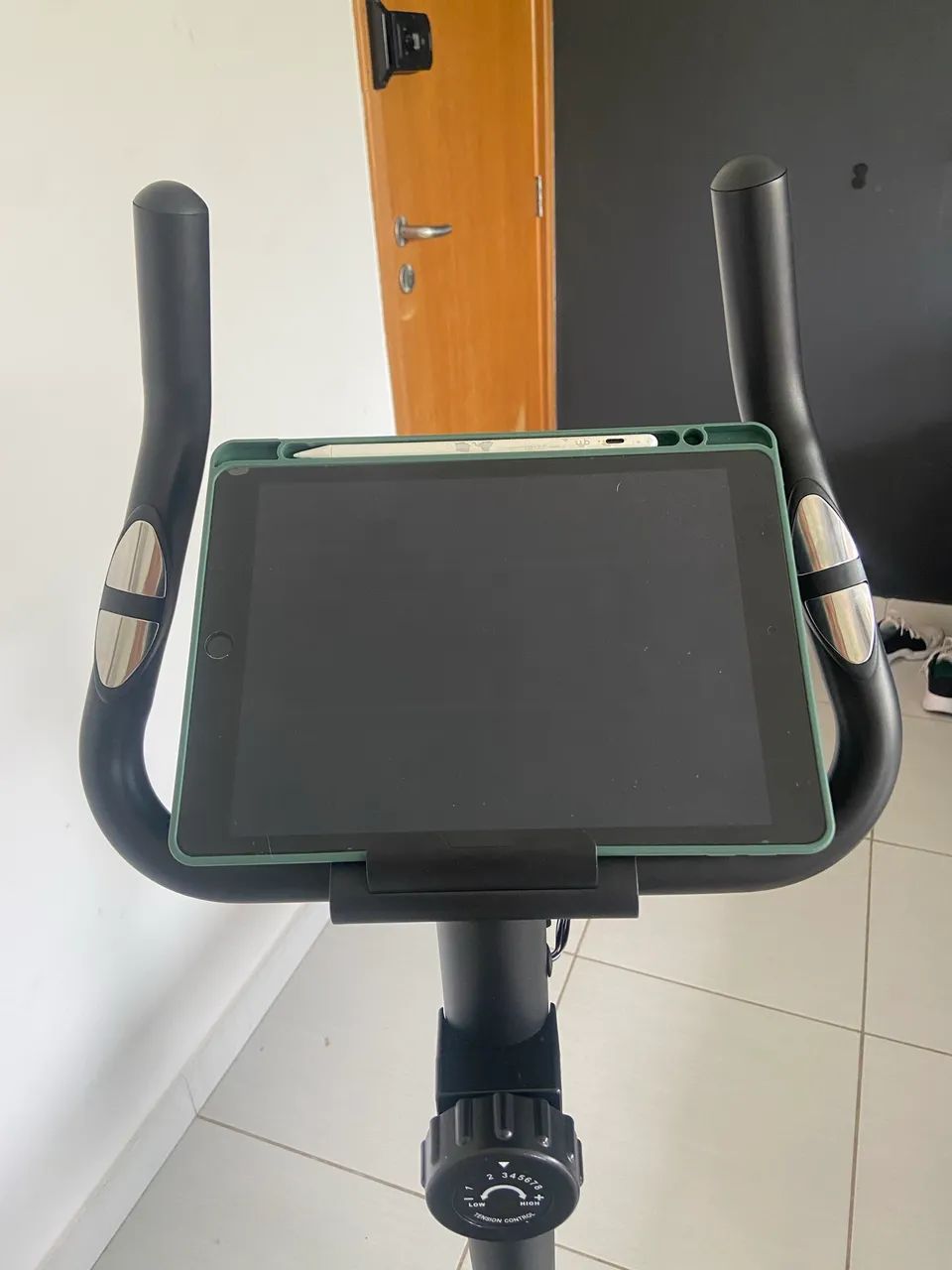 Bicicleta Ergométrica V-1000 Connect Consport  - Foto 5