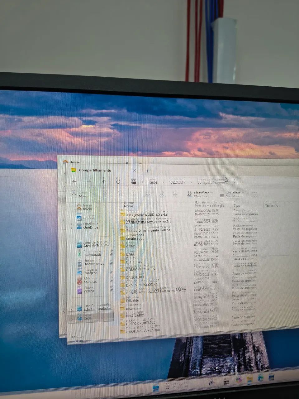 Monitor Dell com defeito