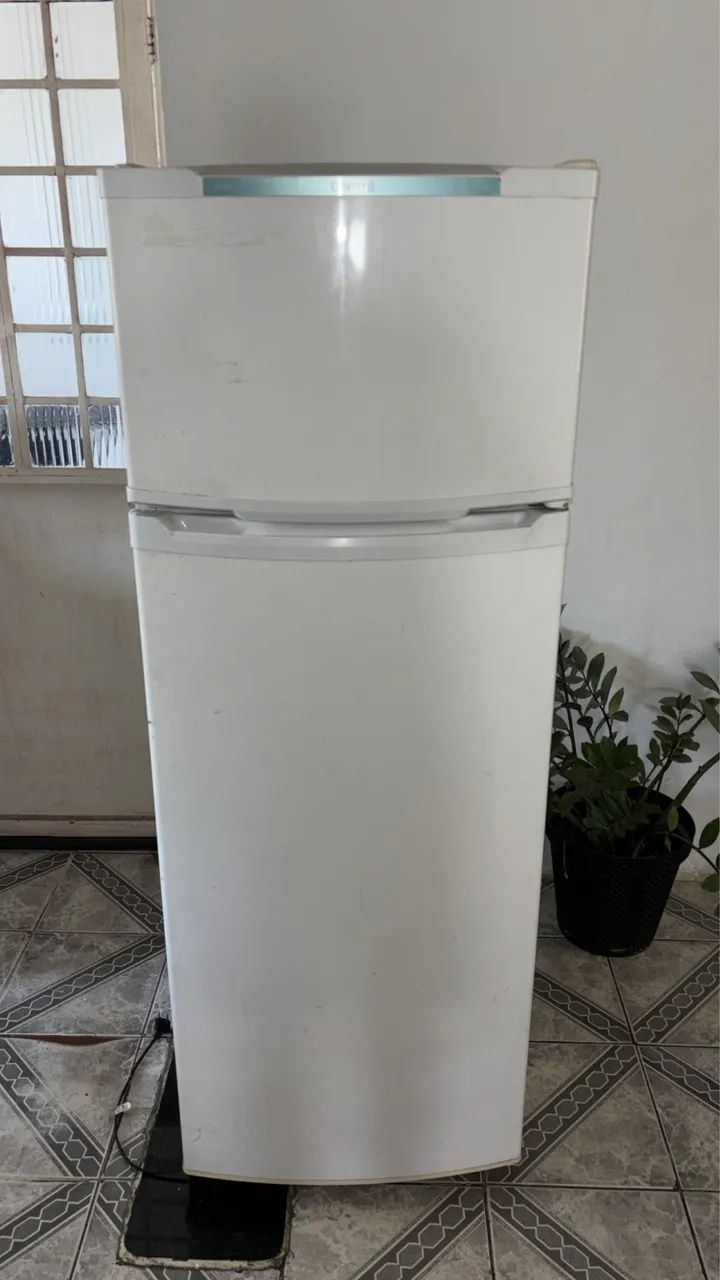Geladeira C ônsul sem gás  - Foto 2