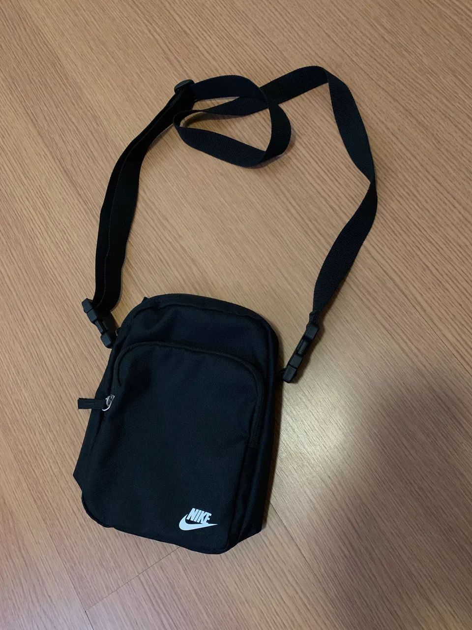 nike sling bag olx