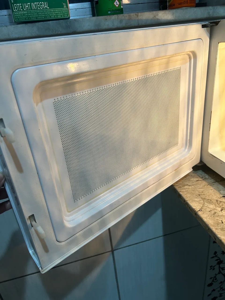 Microondas 31 litros - Foto 3
