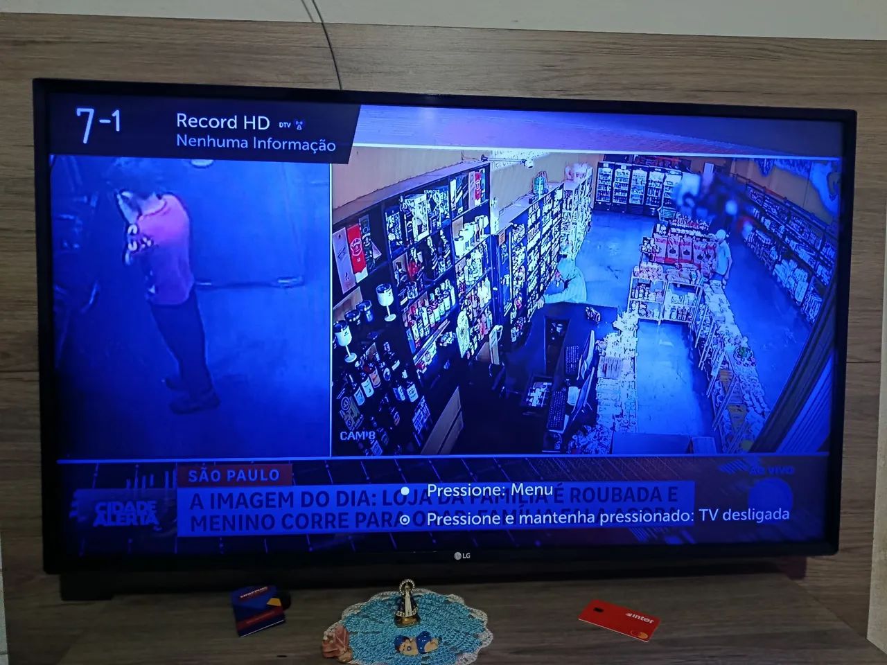 VENDE-SE TV SMART LG 43 POLEGADAS  SEM COMTROLE TEM NA SHOPPE