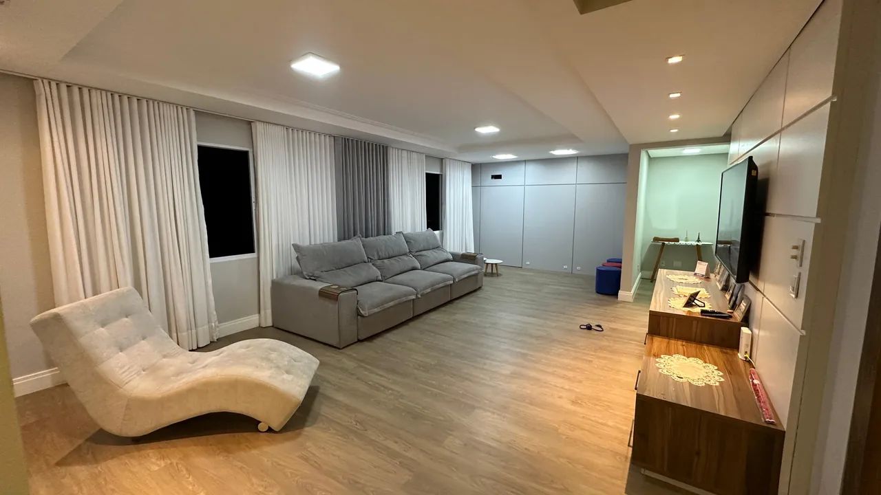 Apartamento ao lado da praça do congresso, coração de Criciúma - Foto 4