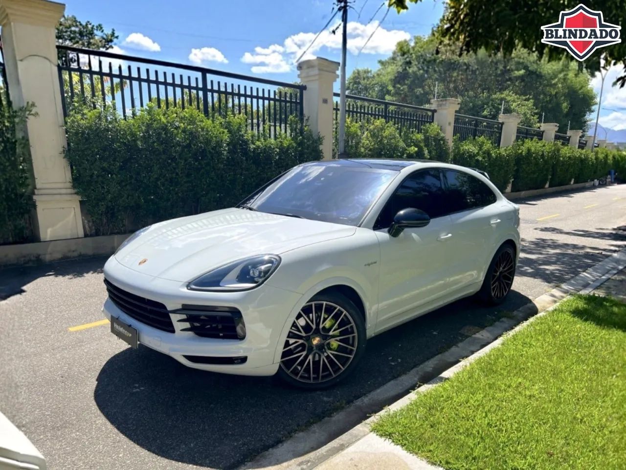 Porsche Cayenne 2021