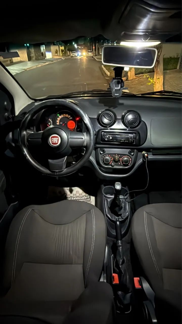 Fiat Uno WAY 1.4 EVO Fire Flex 8V 5P 2011 - Foto 3