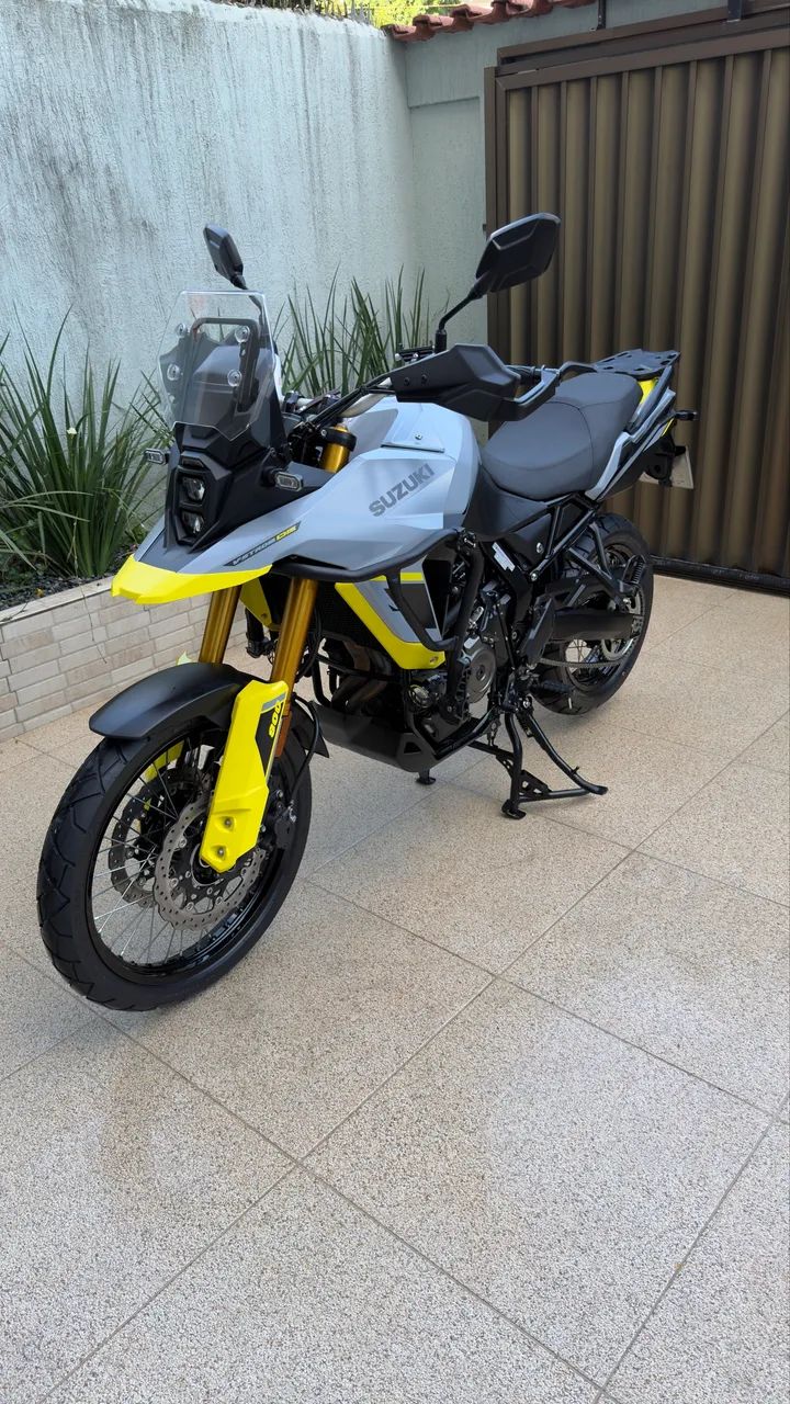 Suzuki 800de V-strom 2025 - 1498759692 | OLX
