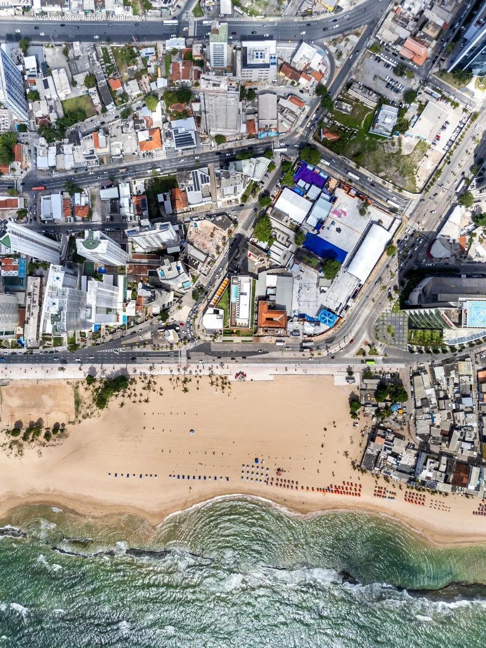 Onde Sofisticação se Encontra com a Vista do Mar - Foto 2
