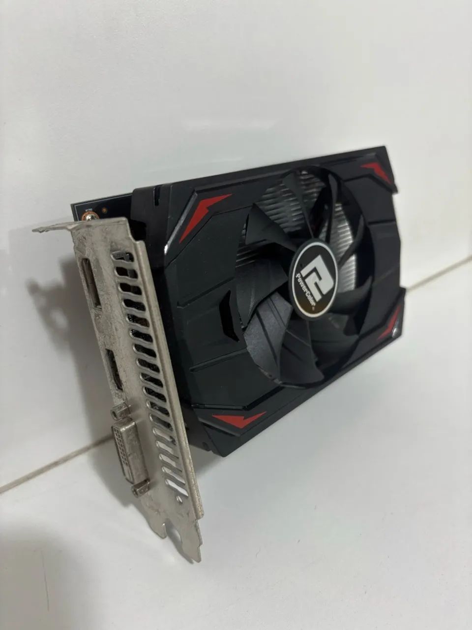 Placa de video RX 550 4gb  - Foto 2