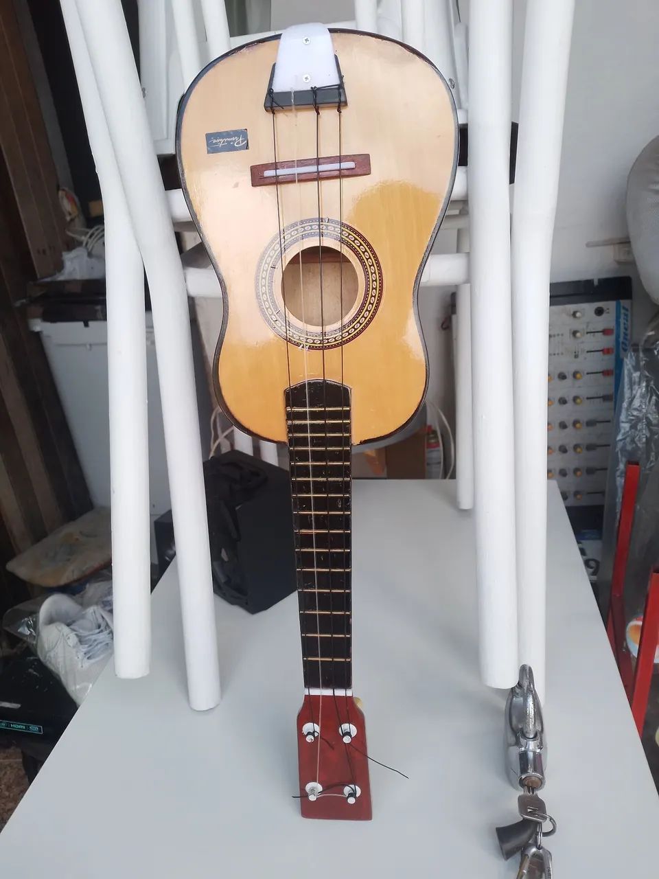 VIOLÃO CÚLELÉ - Foto 3