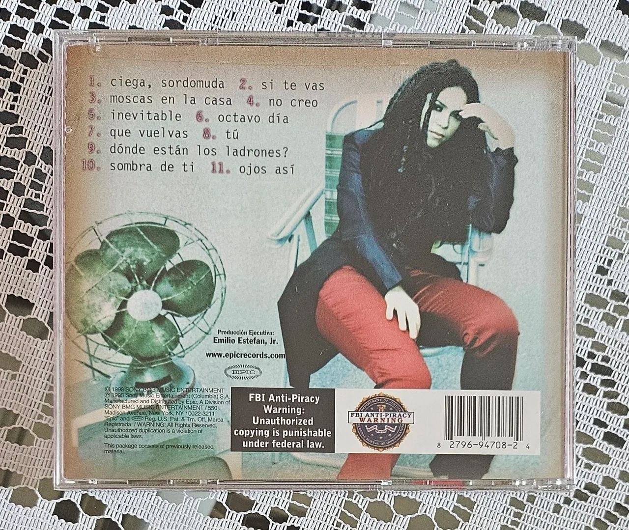 CD Shakira - Donde Estan Los Ladrones? - Importado Lacrado - Foto 2