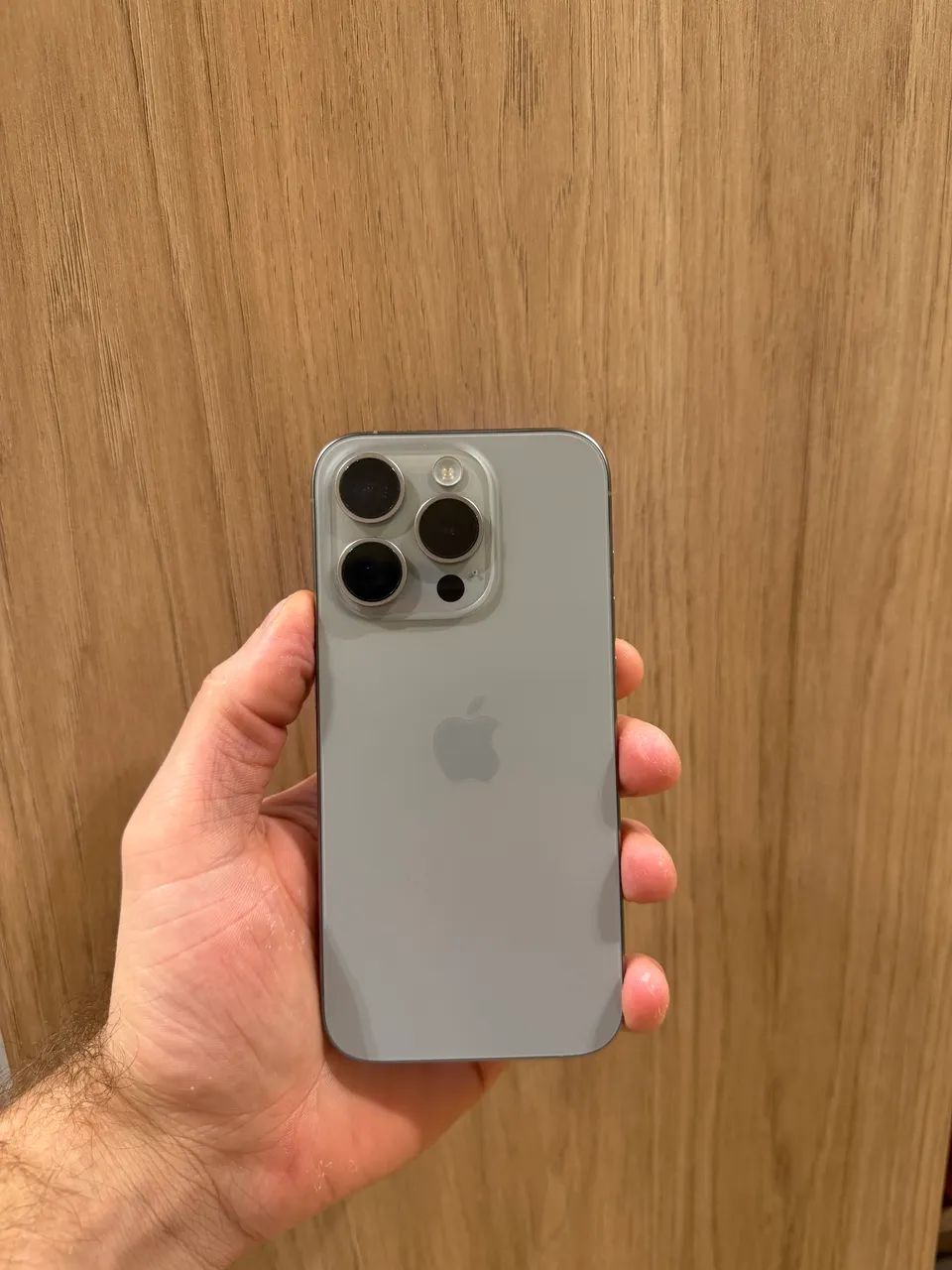 iPhone 15 pro - Foto 2