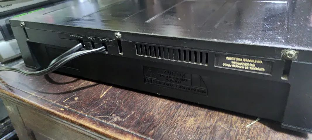 CD Player Philips CD165. Controle Remoto. Lindo E Perfeito. - Foto 4