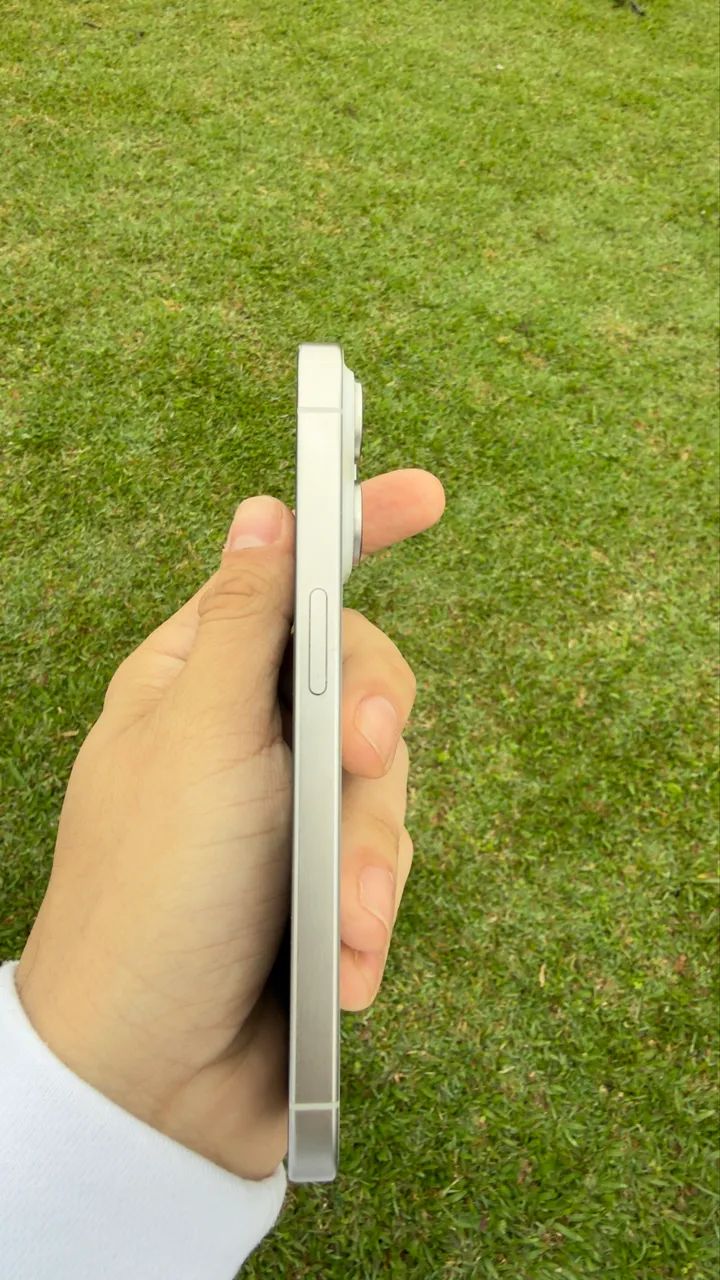 iPhone 15 Pro 1TB Branco com MUITA MEMÓRIA!  - Foto 2
