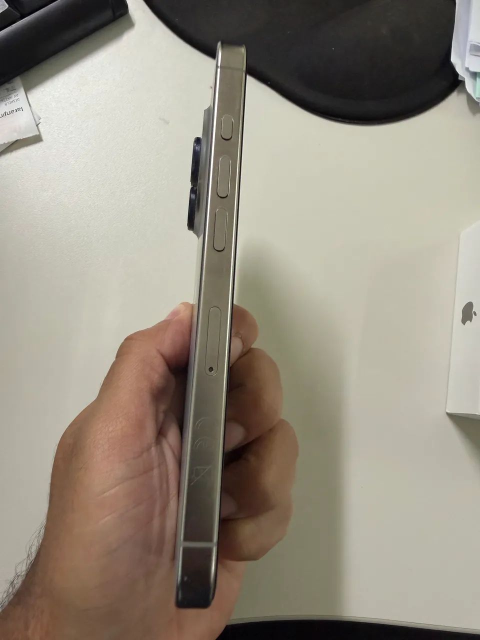 IPHONE 16 PRO IMPECÁVEL  - Foto 3