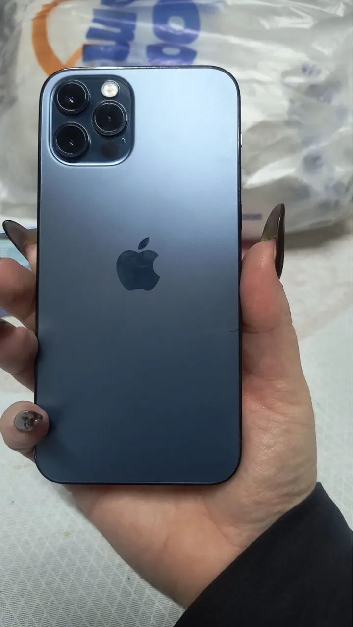 Vendo iPhone 12 Pro azul Pacífico 